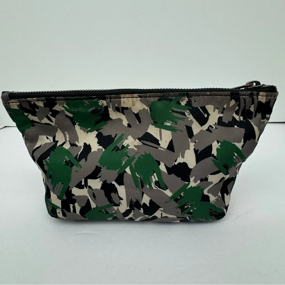 marc by